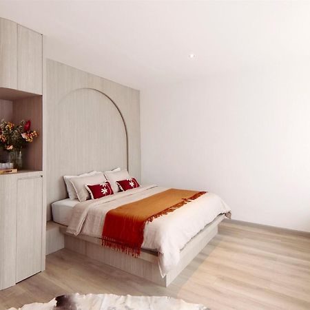 Neon Rose Motel Canggu Εξωτερικό φωτογραφία