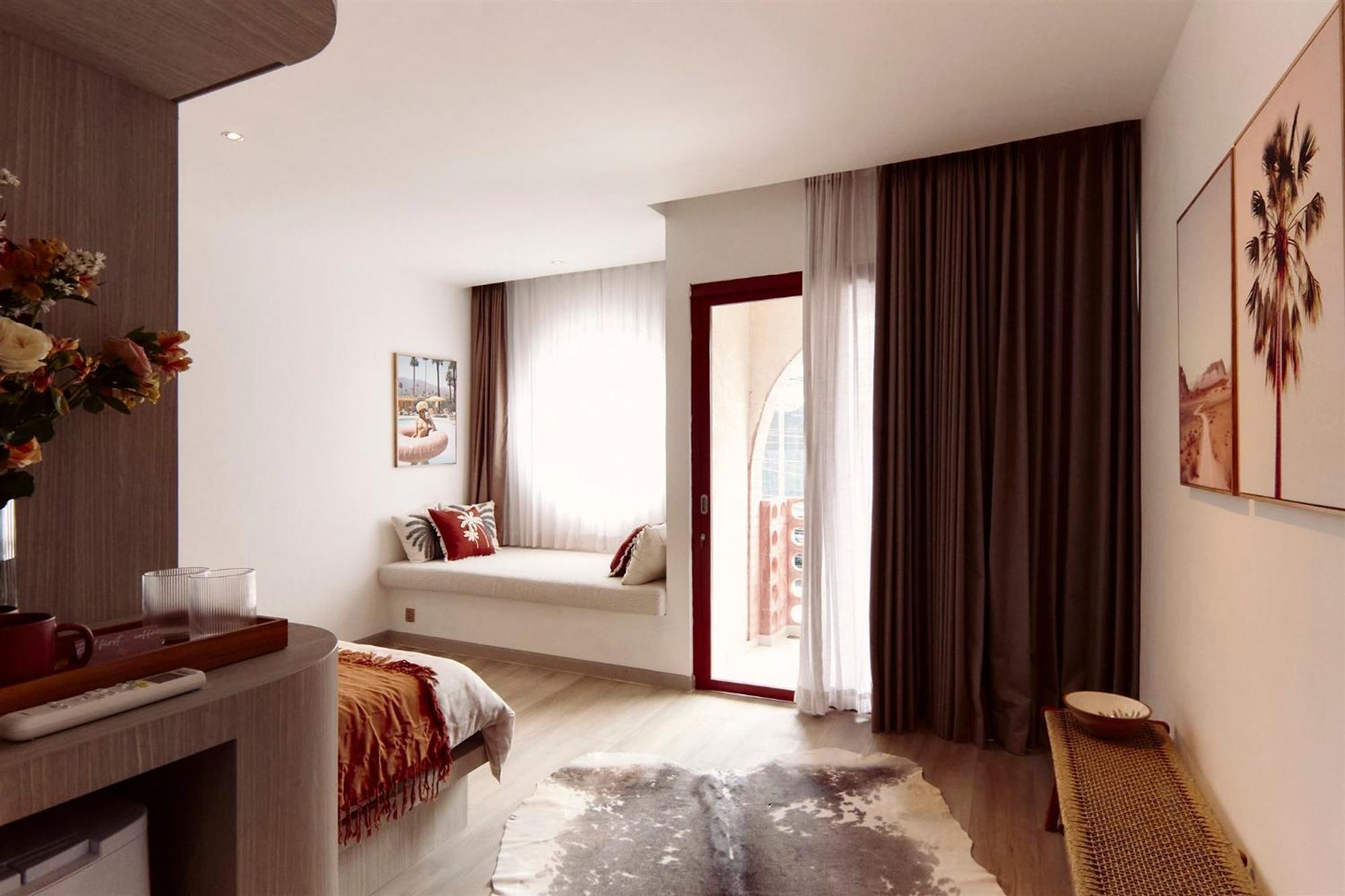 Neon Rose Motel Canggu Εξωτερικό φωτογραφία