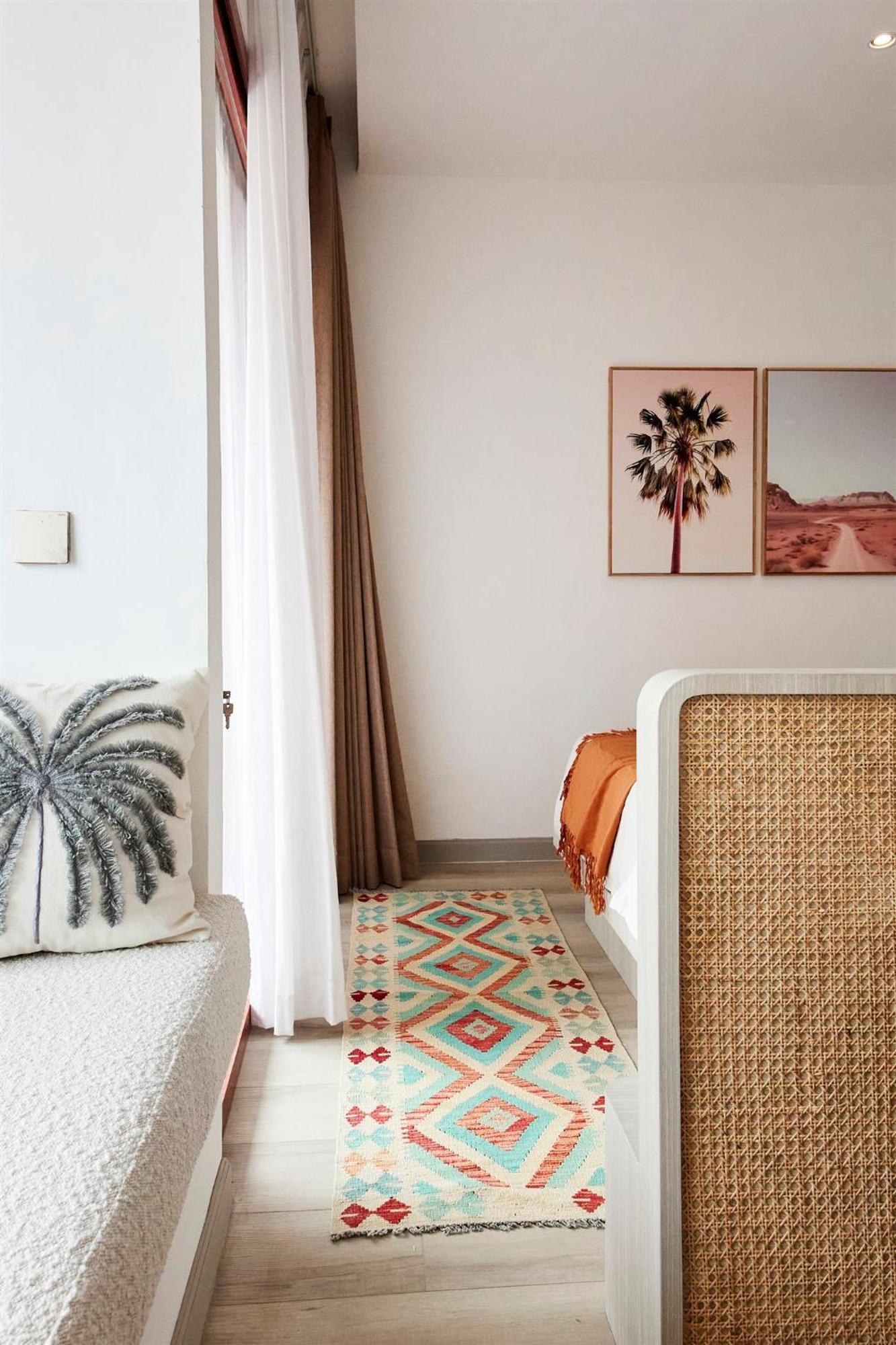 Neon Rose Motel Canggu Εξωτερικό φωτογραφία