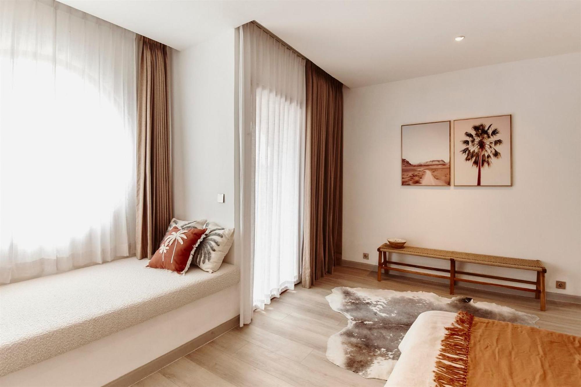 Neon Rose Motel Canggu Εξωτερικό φωτογραφία